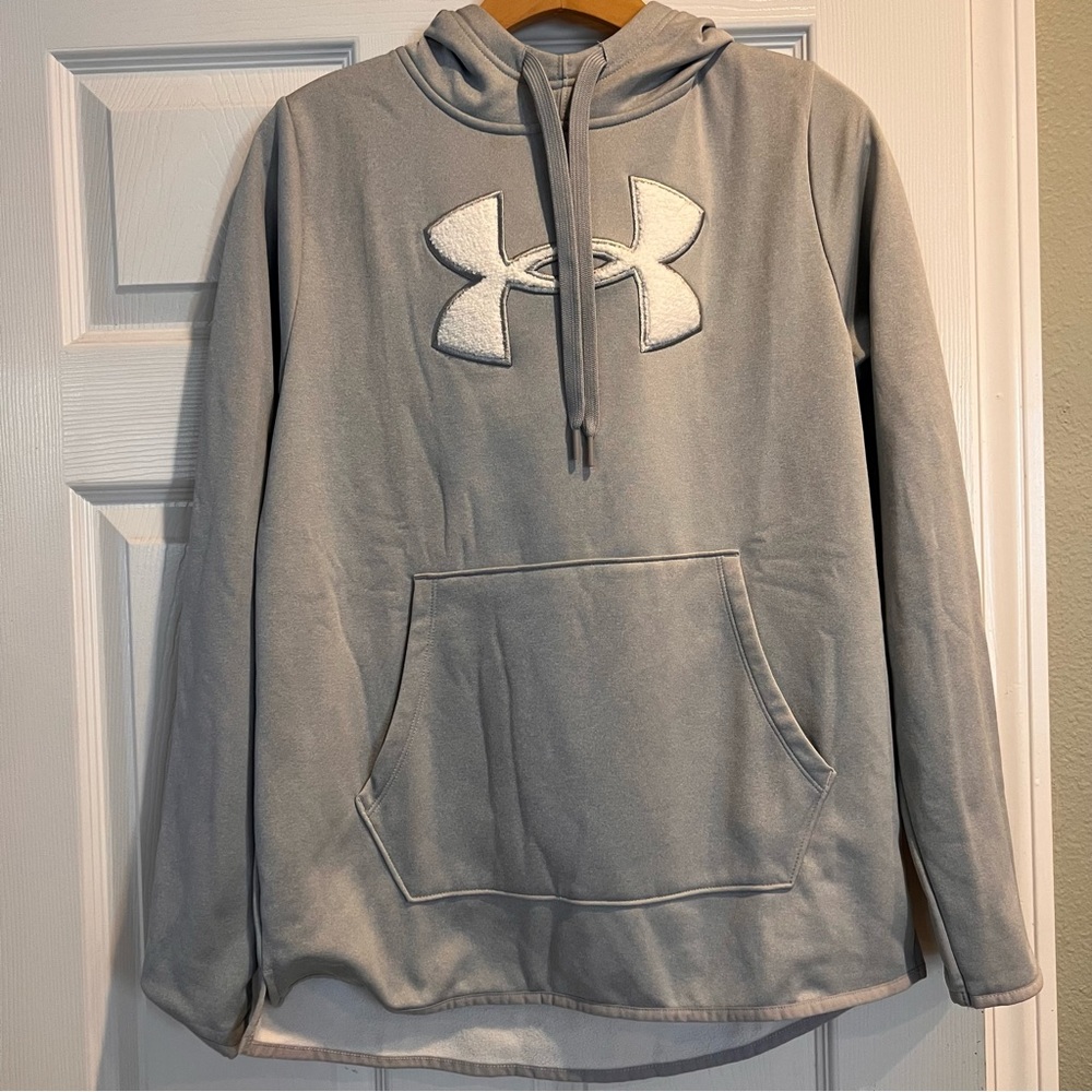 Under Armor Ladies Hoodie in Gray/white Size Medium